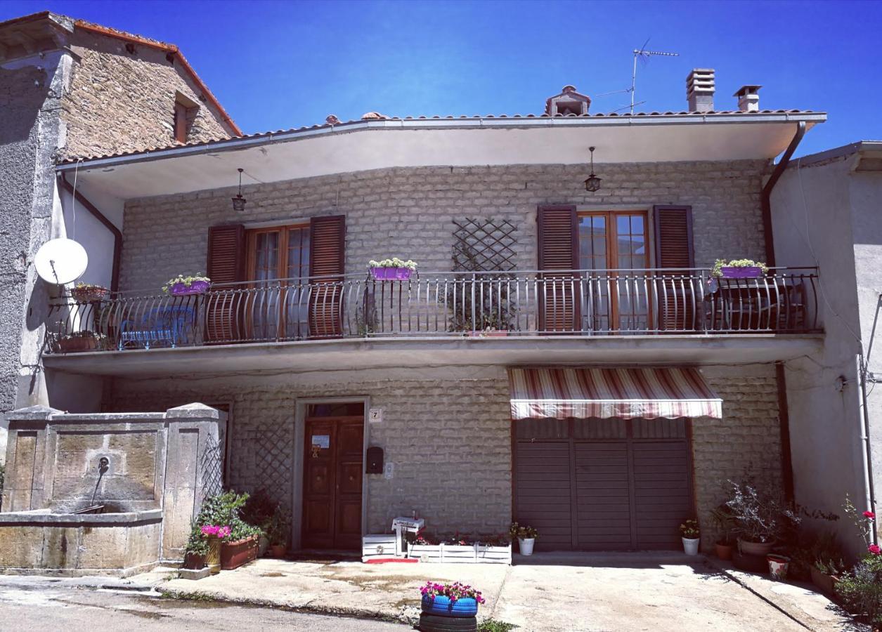 Bed and Breakfast Wanderlust Sant'Angelo il paese delle Fiabe Roccalvecce Exterior foto